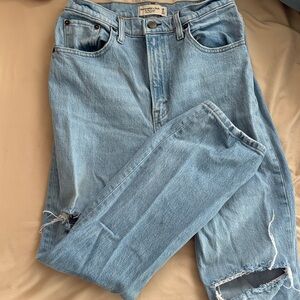 Abercrombie & Fitch The 90’s Straight Ultra High Rise Jeans